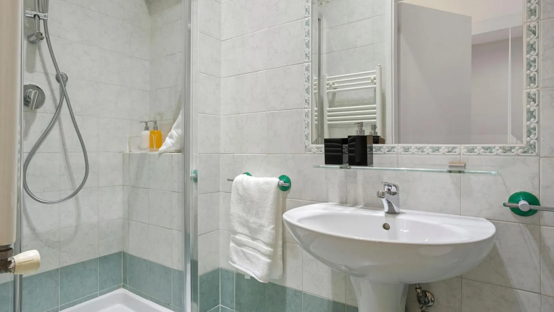 Apartment Visconti58 Boutique House - Modern Apt With Balcony Rome