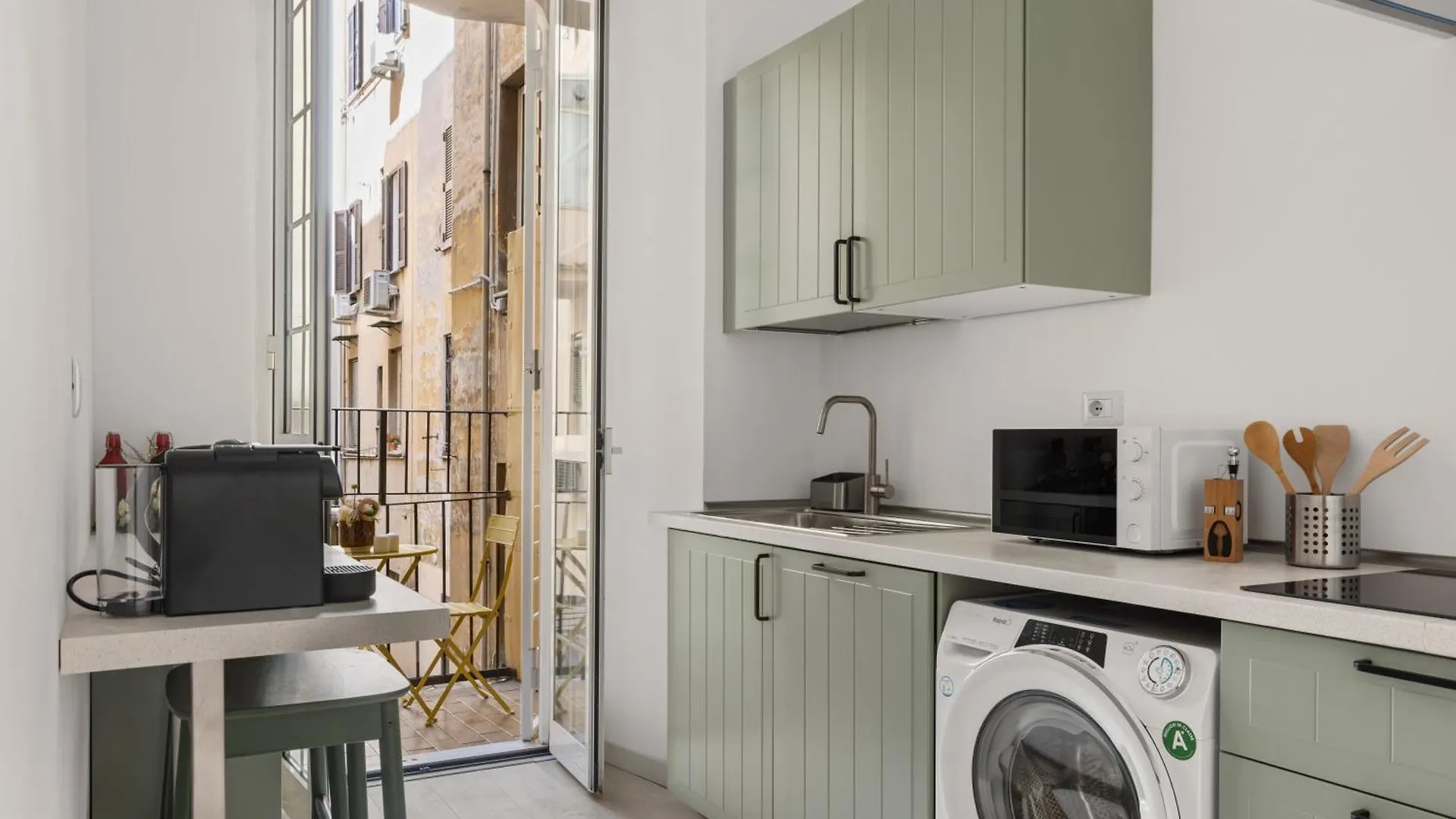 Apartment Visconti58 Boutique House - Modern Apt With Balcony Rome