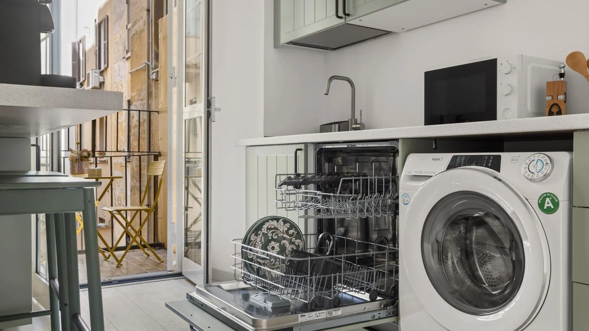 Visconti58 Boutique House - Modern Apt With Balcony Rome
