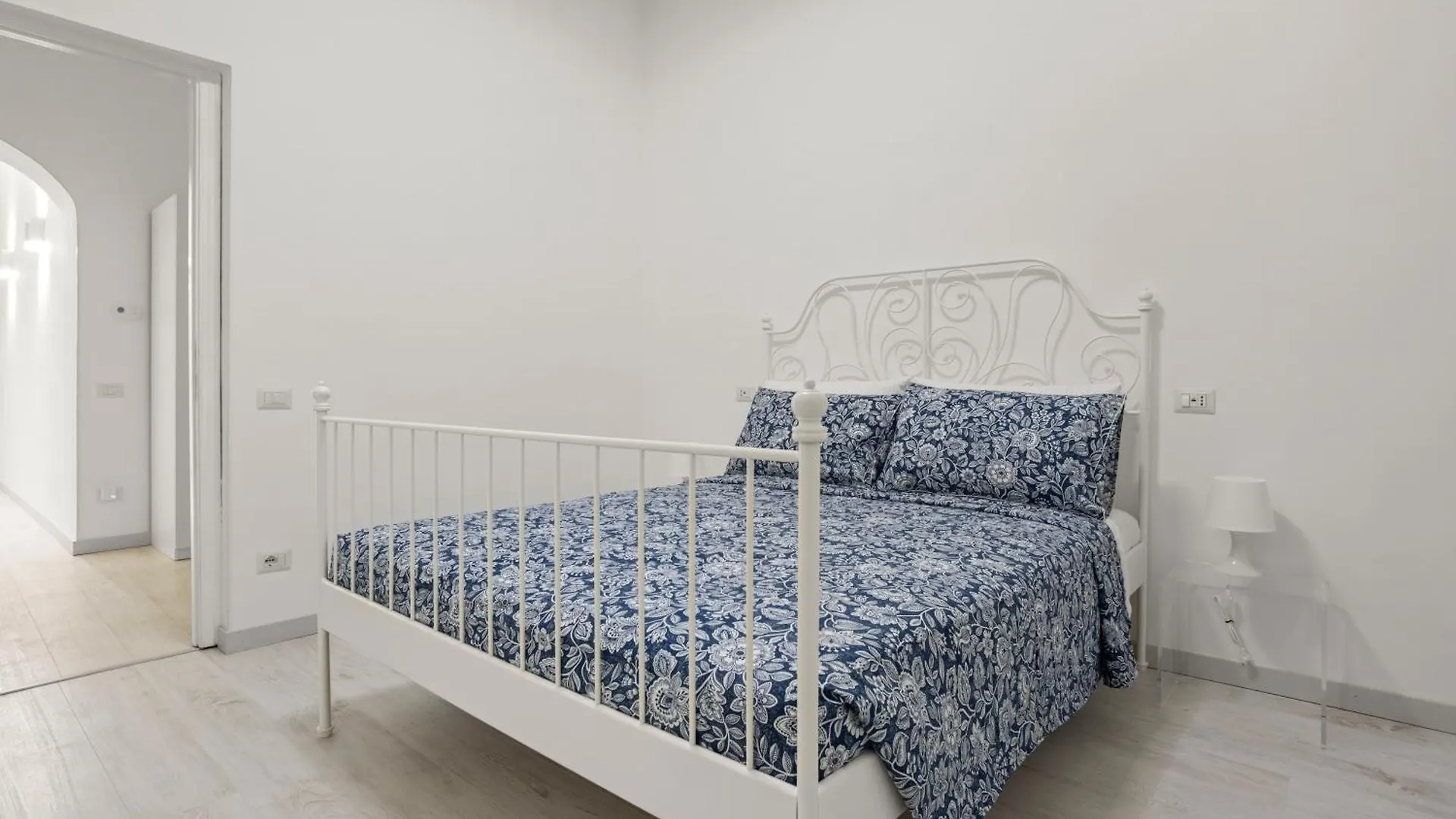 Apartment Visconti58 Boutique House - Modern Apt With Balcony Rome